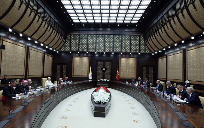 Cumhurbaşkanı Erdoğan, Vatikan Devlet Başkanı Papa 14. Leo ile görüştü